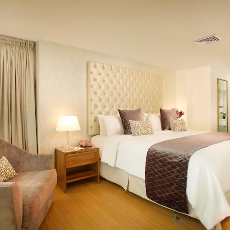 Hotel Rio Amazonas Quito Buitenkant foto