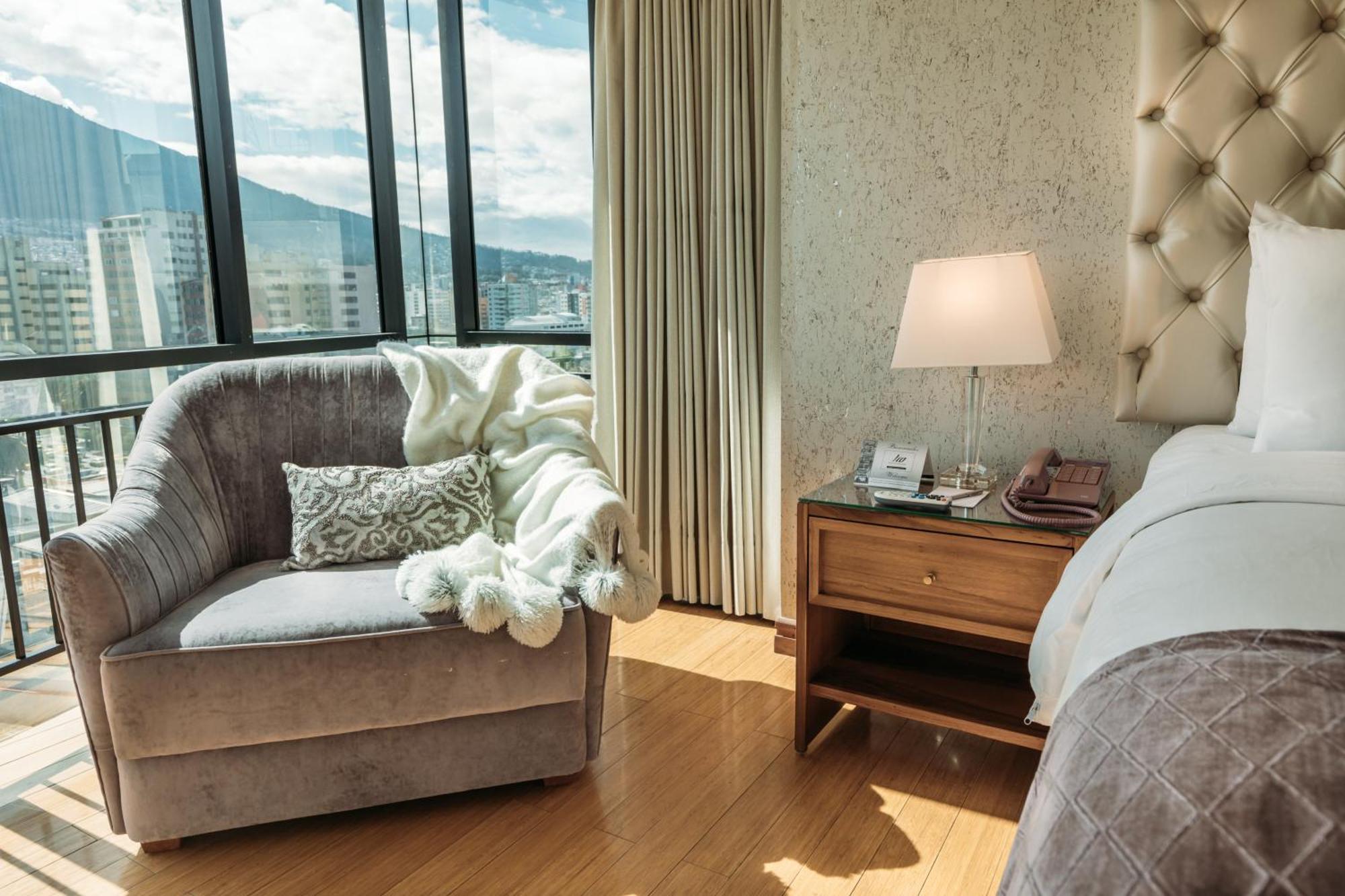 Hotel Rio Amazonas Quito Buitenkant foto