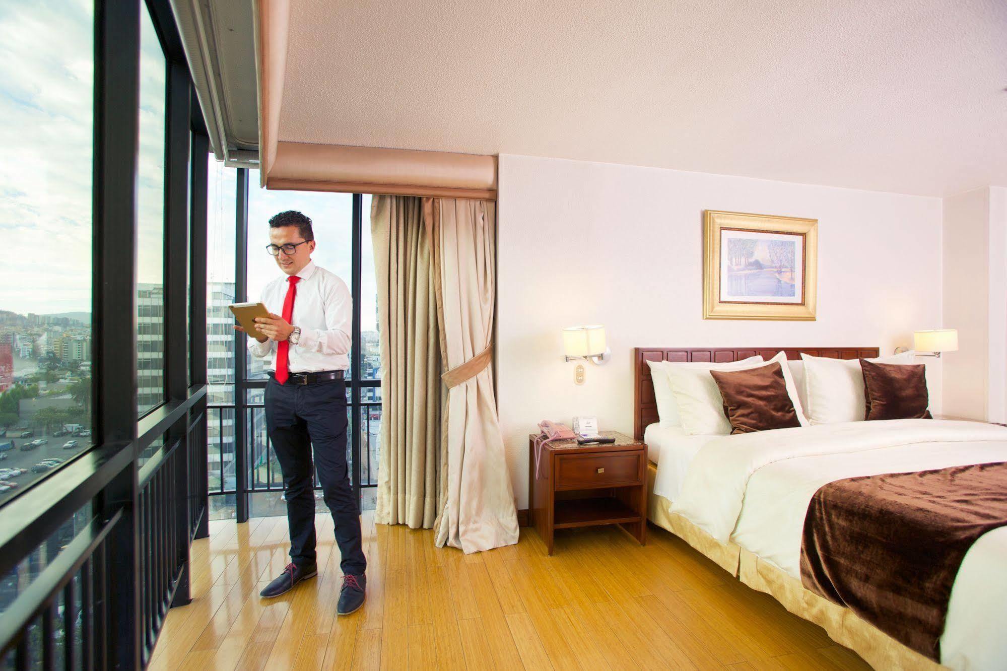 Hotel Rio Amazonas Quito Buitenkant foto